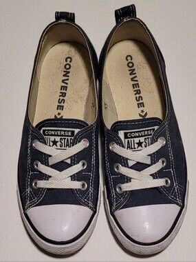 Converse ~ Denim Blue Sz 7 Shoes Womens